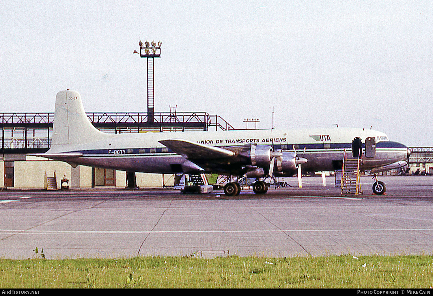 Aircraft Photo of F-BGTY | Douglas DC-6A | UTA - Union de Transports Aériens | AirHistory.net #440818