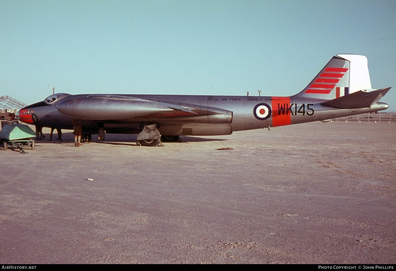 Aircraft Photo of WK145 | English Electric Canberra B2 | UK - Air Force | AirHistory.net #440854