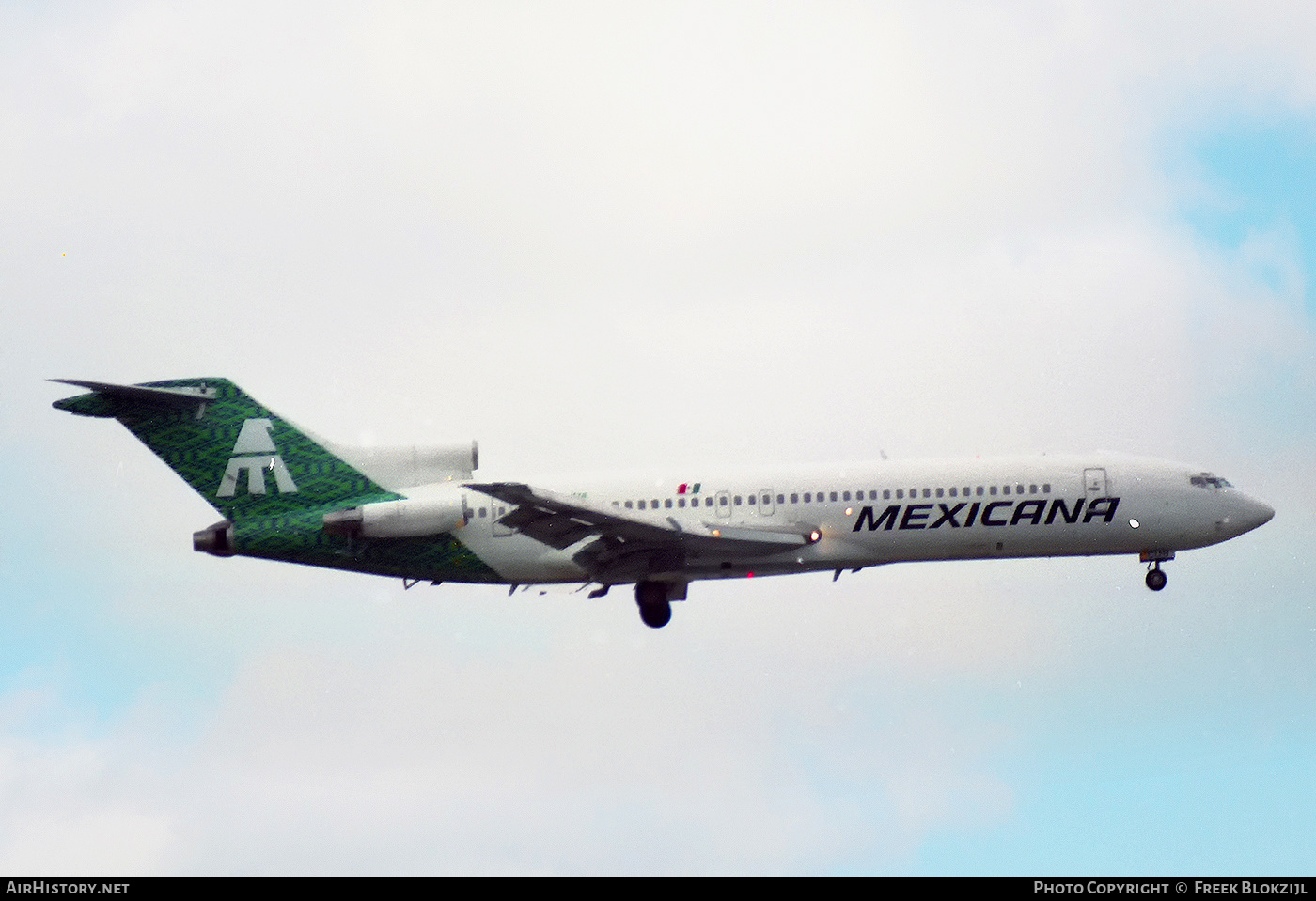 Aircraft Photo of XA-CUB | Boeing 727-264/Adv | Mexicana | AirHistory.net #440876