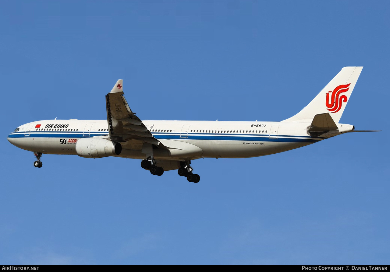 Aircraft Photo of B-5977 | Airbus A330-343 | Air China | AirHistory.net #440913