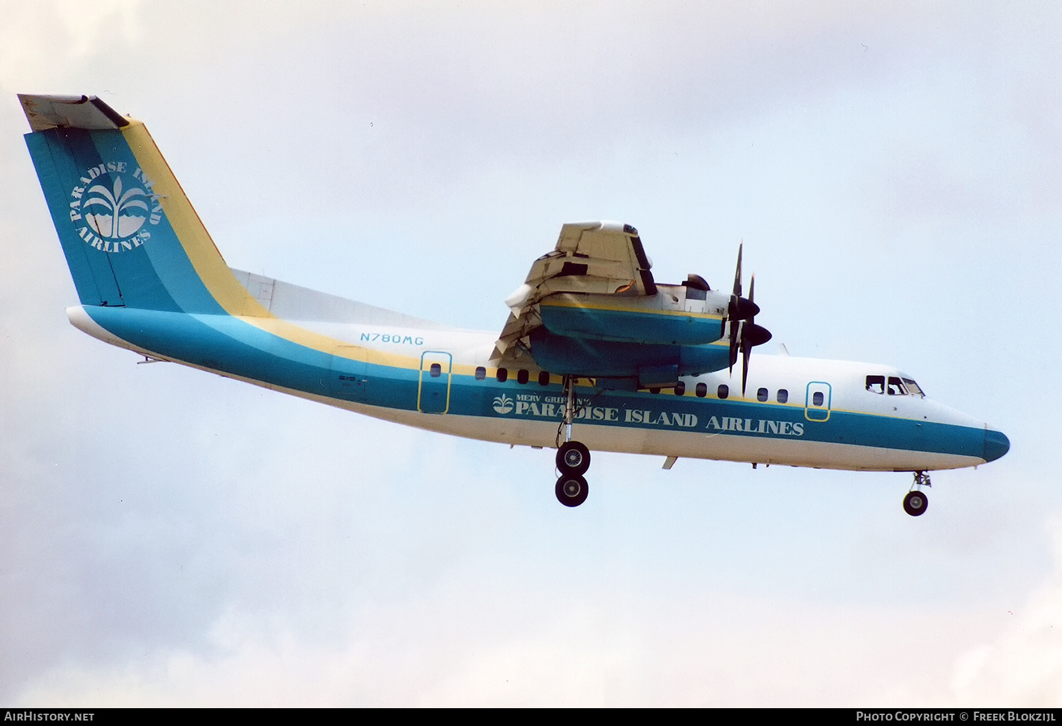 Aircraft Photo of N780MG | De Havilland Canada DHC-7-102 Dash 7 | Paradise Island Airlines | AirHistory.net #440934