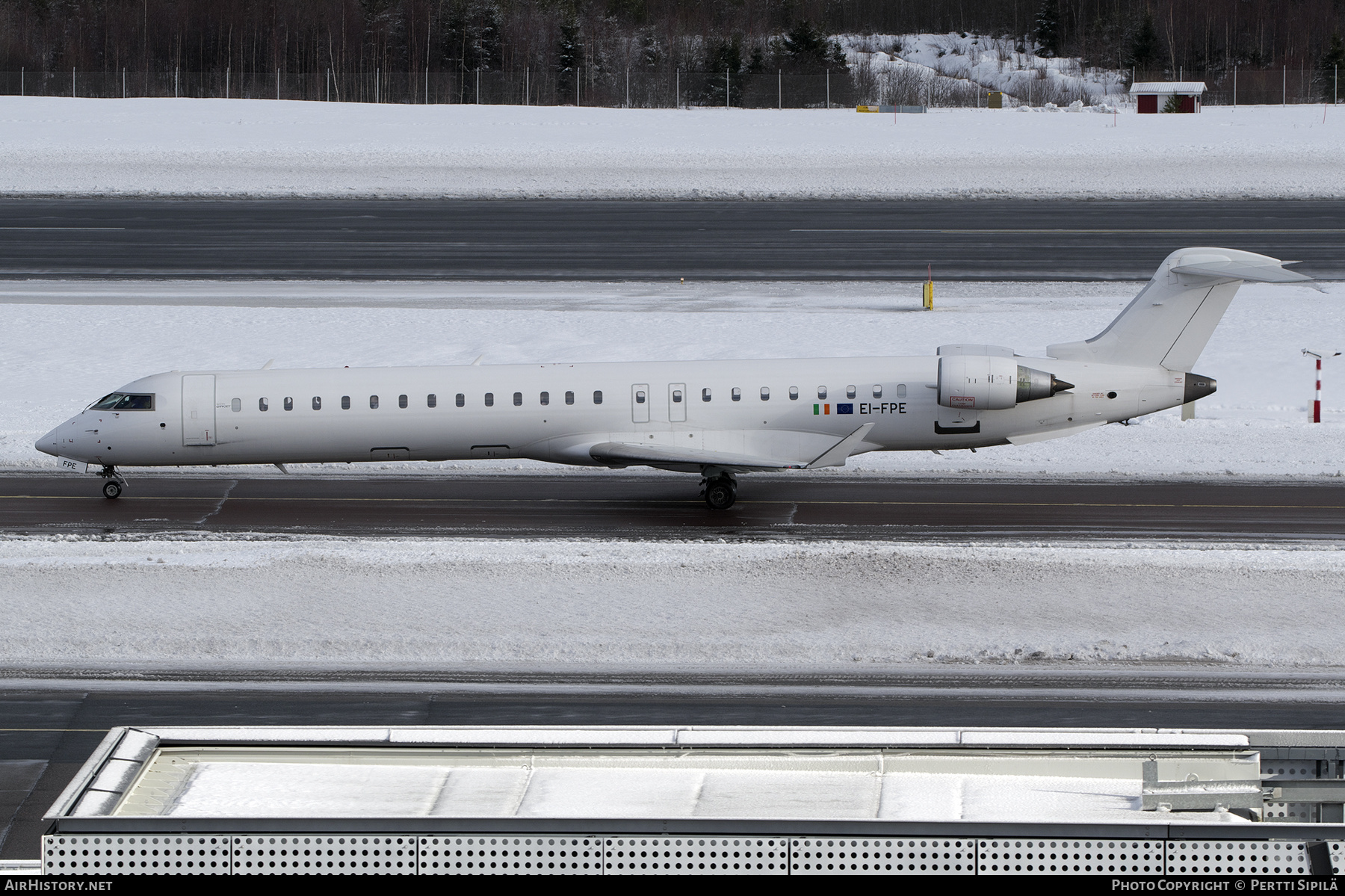 Aircraft Photo of EI-FPE | Bombardier CRJ-900LR (CL-600-2D24) | CityJet | AirHistory.net #440991