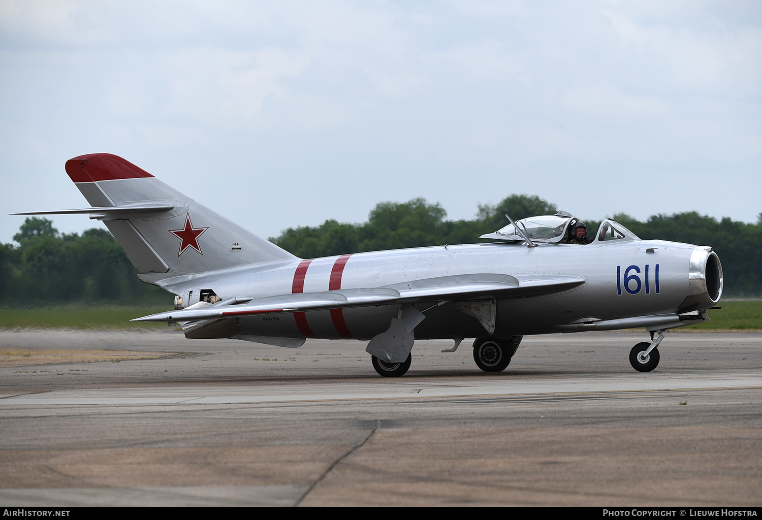 Aircraft Photo of N217SH / NX217SH / 1611 | PZL-Mielec Lim-5 (MiG-17F) | Soviet Union - Air Force | AirHistory.net #441036