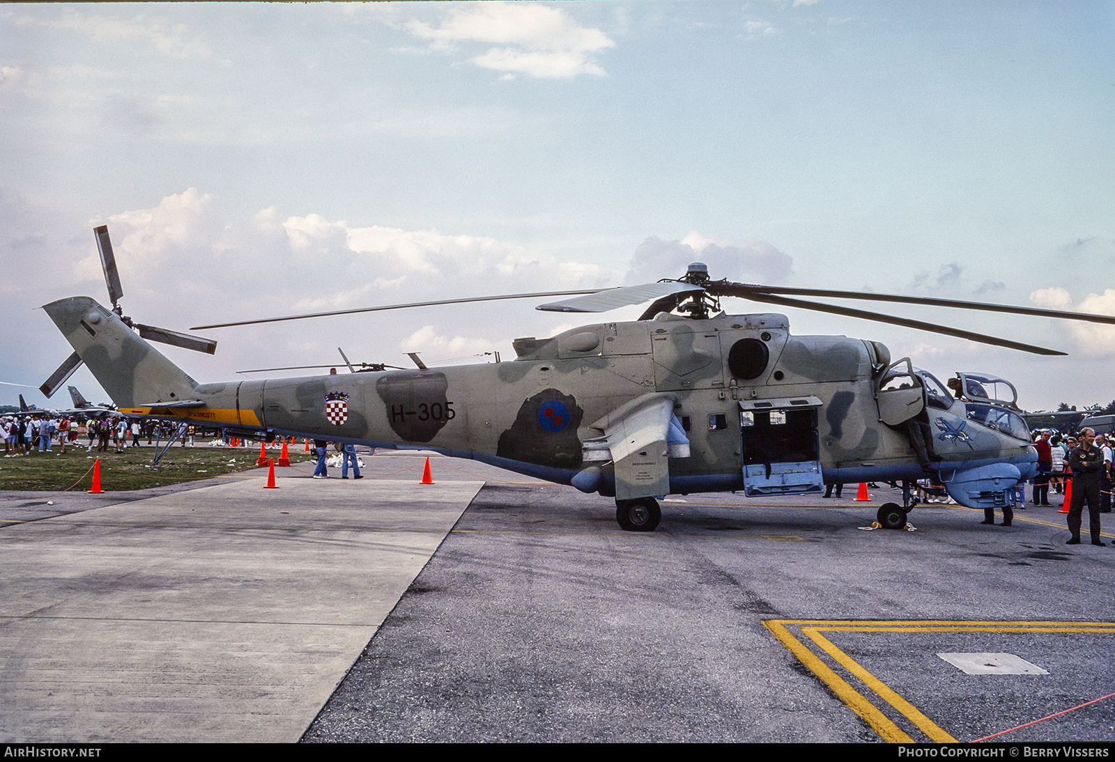 Aircraft Photo of H-305 | Mil Mi-24V | Croatia - Air Force | AirHistory.net #441080