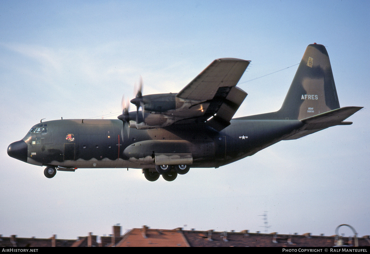 Aircraft Photo of 60-0299 / 00299 | Lockheed C-130B Hercules (L-282) | USA - Air Force | AirHistory.net #441107