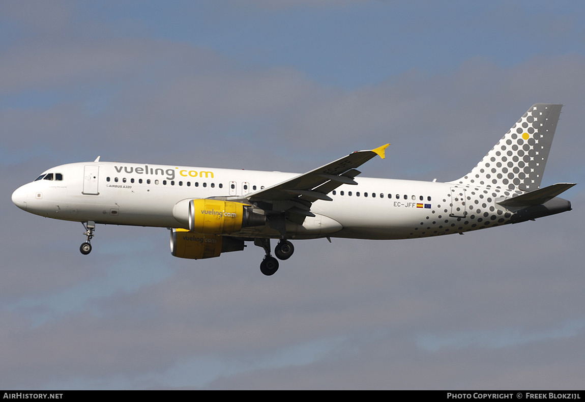 Aircraft Photo of EC-JFF | Airbus A320-214 | Vueling Airlines | AirHistory.net #441117