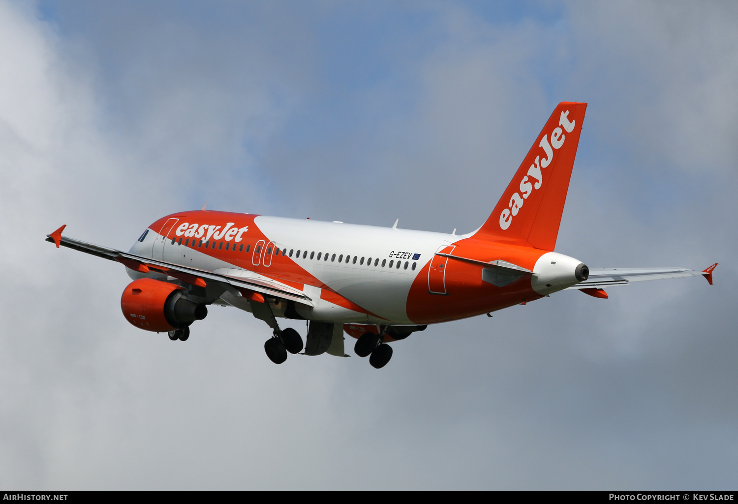 Aircraft Photo of G-EZEV | Airbus A319-111 | EasyJet | AirHistory.net #441133