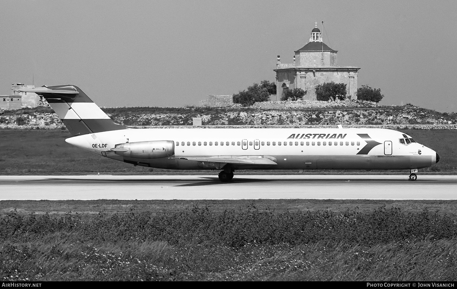 Aircraft Photo of OE-LDF | McDonnell Douglas DC-9-32 | Austrian Airlines | AirHistory.net #441168