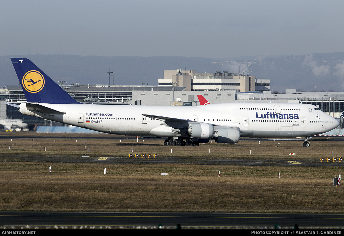 Aircraft Photo of D-ABYF | Boeing 747-830 | Lufthansa | AirHistory.net #441250