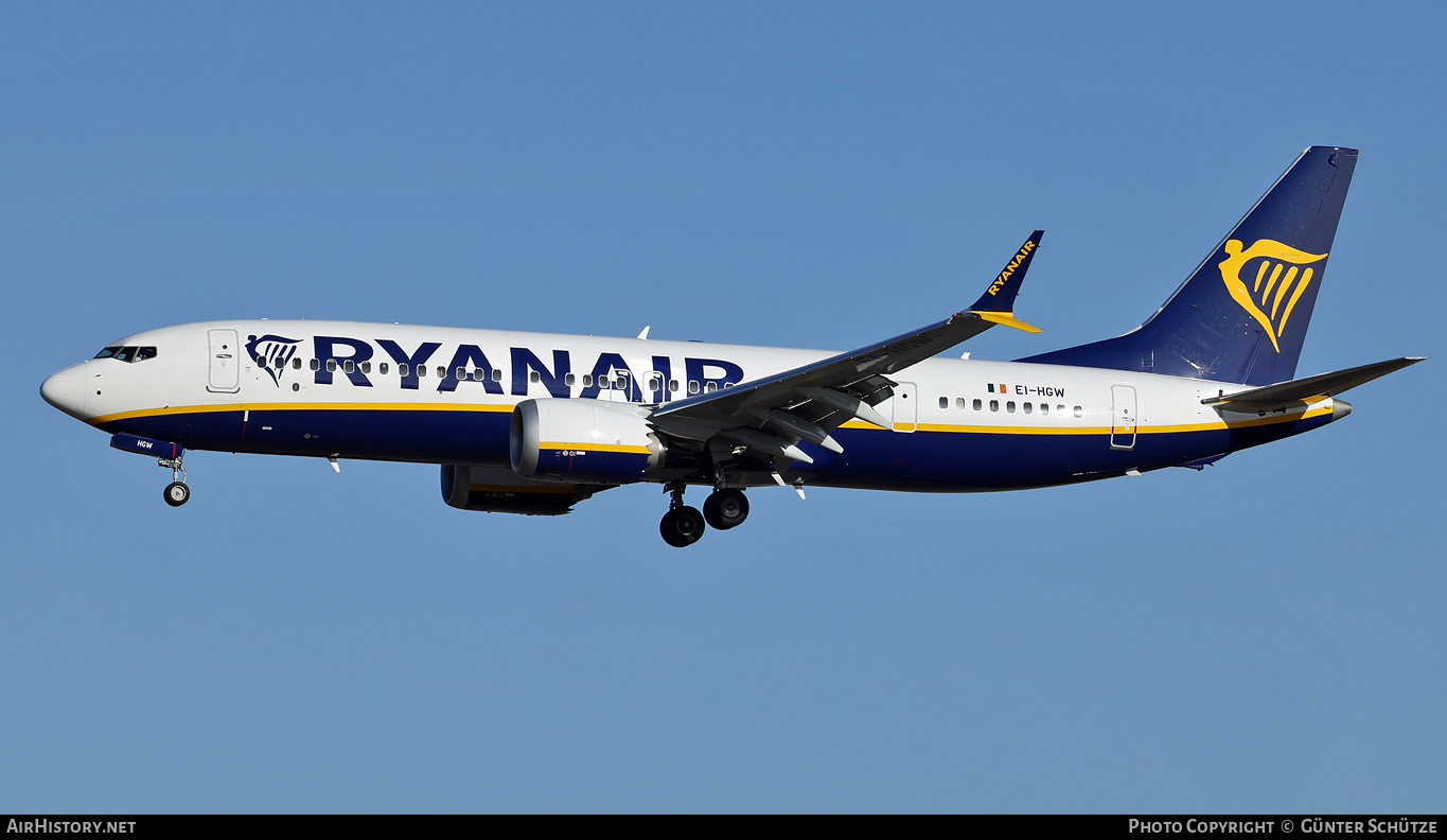 Aircraft Photo of EI-HGW | Boeing 737-8200 Max 200 | Ryanair | AirHistory.net #441269