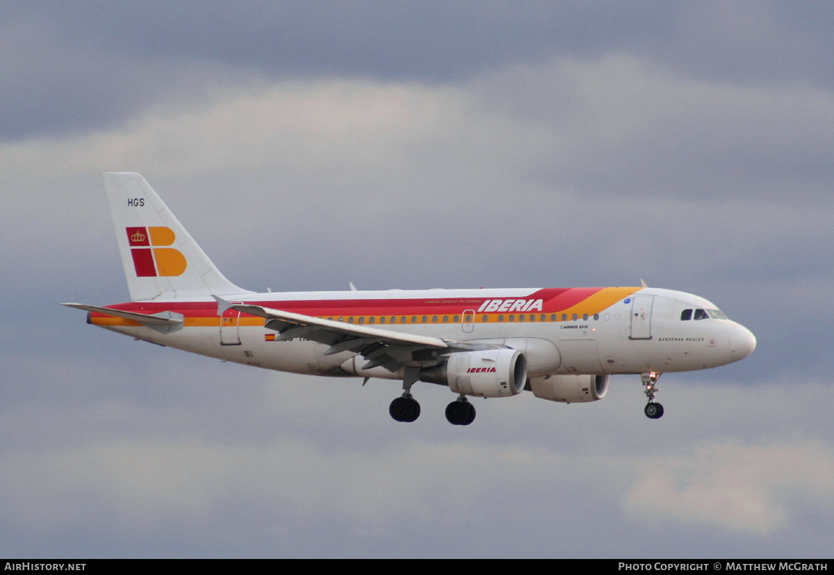 Aircraft Photo of EC-HGS | Airbus A319-111 | Iberia | AirHistory.net #441339