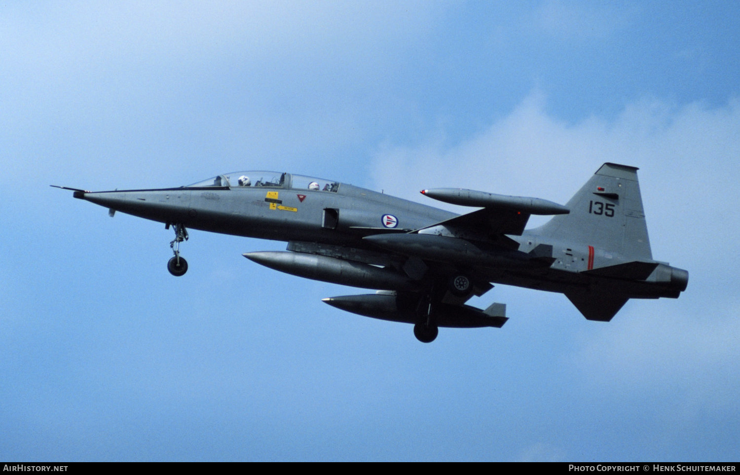 Aircraft Photo of 135 | Northrop F-5B Freedom Fighter | Norway - Air Force | AirHistory.net #441453