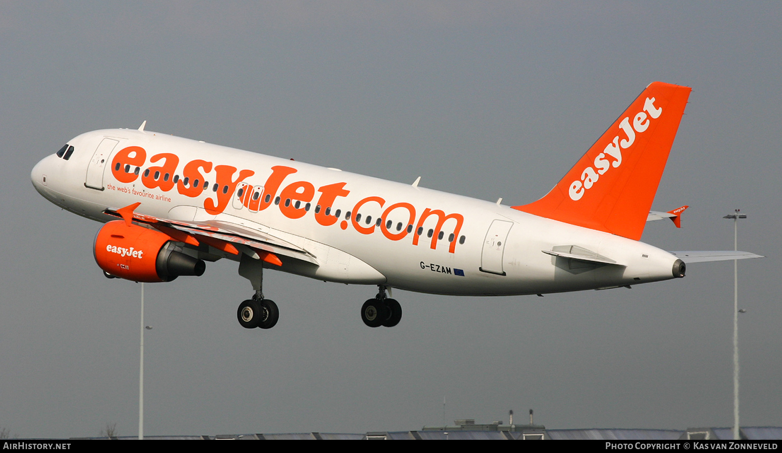Aircraft Photo of G-EZAM | Airbus A319-111 | EasyJet | AirHistory.net #441569