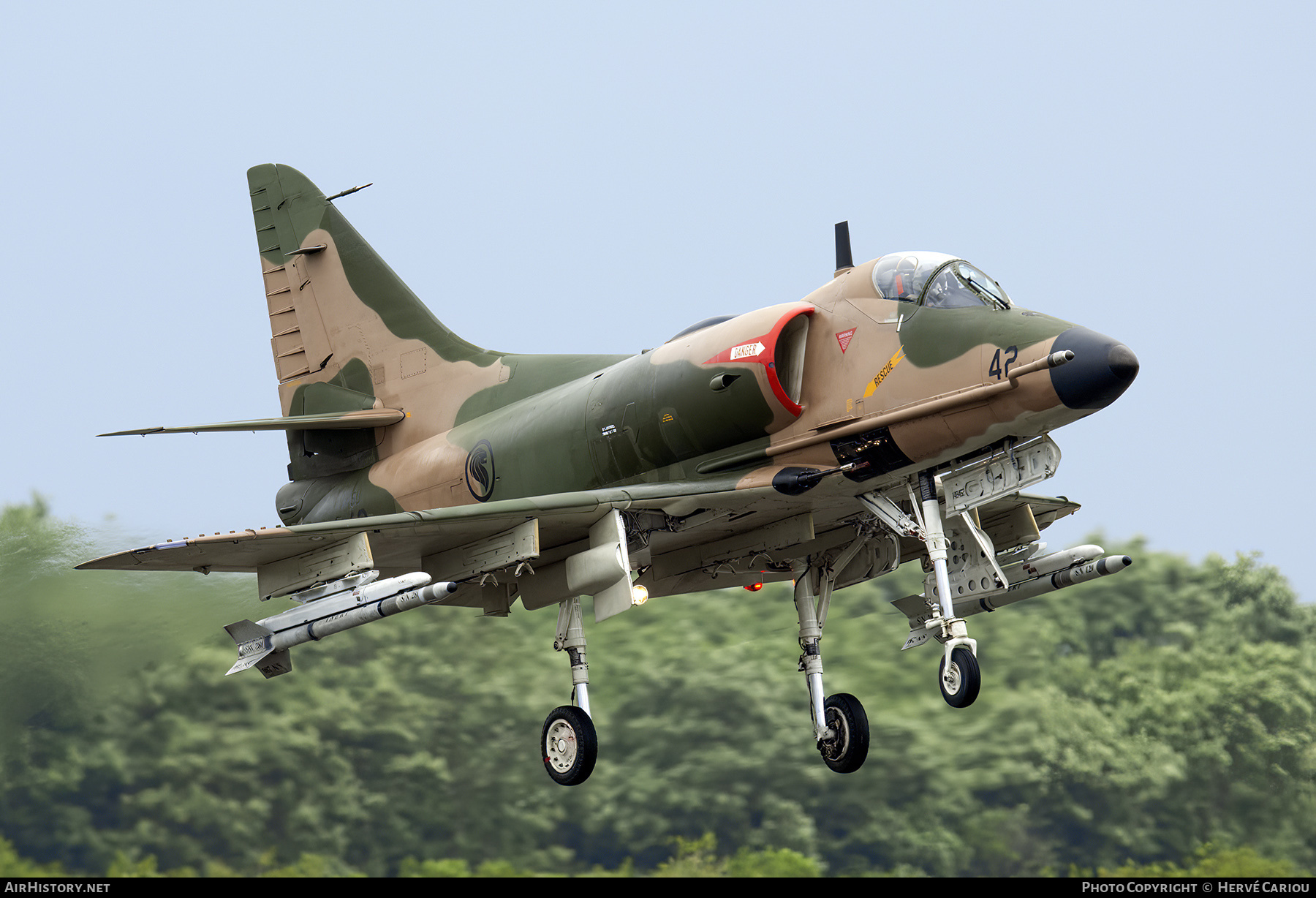 Aircraft Photo of 942 / 148462 | Douglas A-4SU Skyhawk | Singapore - Air Force | AirHistory.net #441646