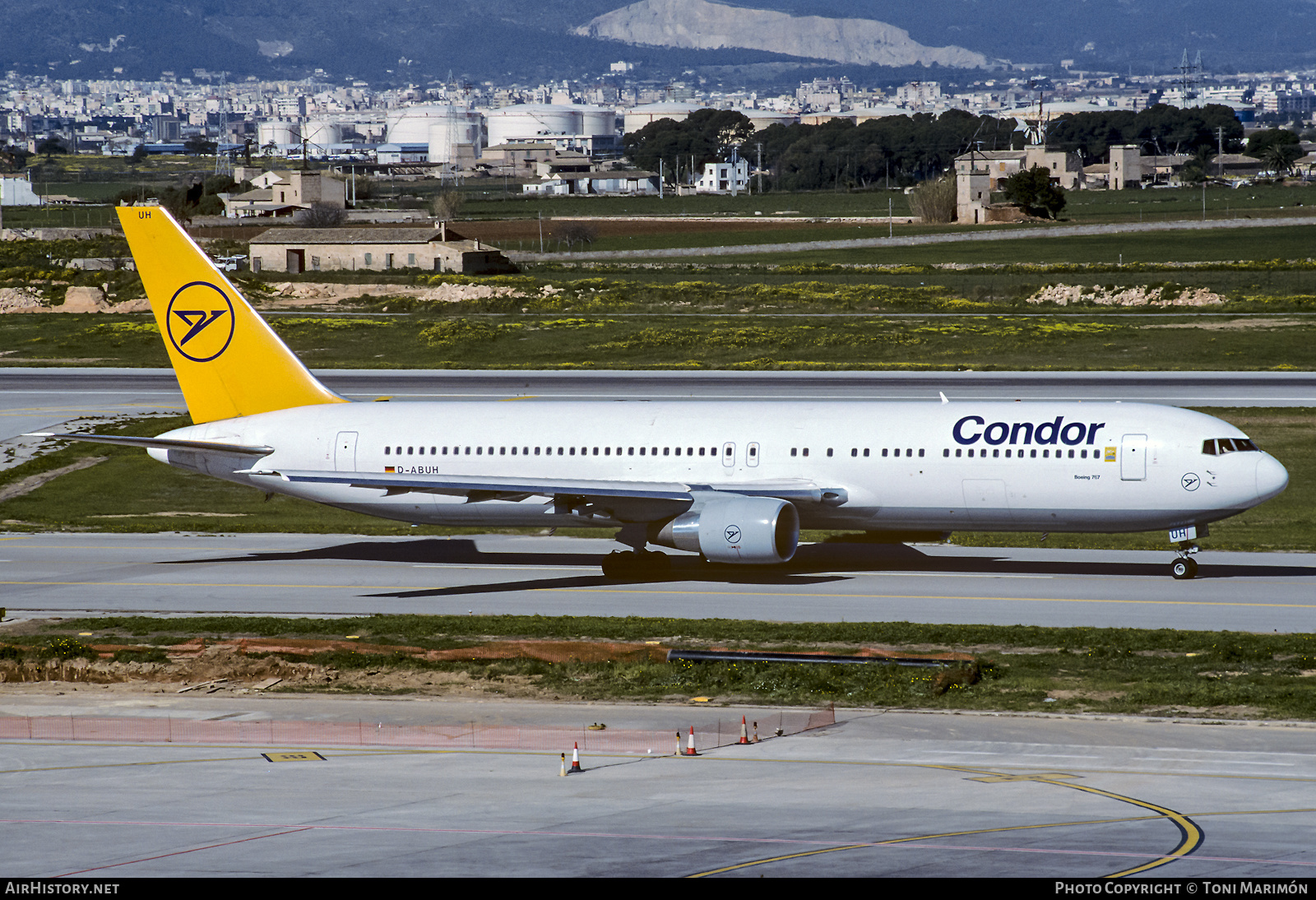 Aircraft Photo of D-ABUH | Boeing 767-330/ER | Condor Flugdienst | AirHistory.net #441692