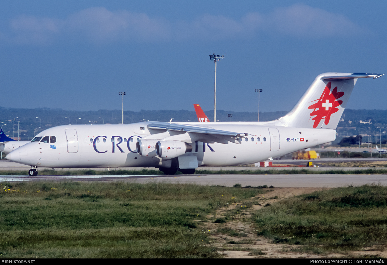 Aircraft Photo of HB-IXT | British Aerospace Avro 146-RJ100 | Crossair | AirHistory.net #441740