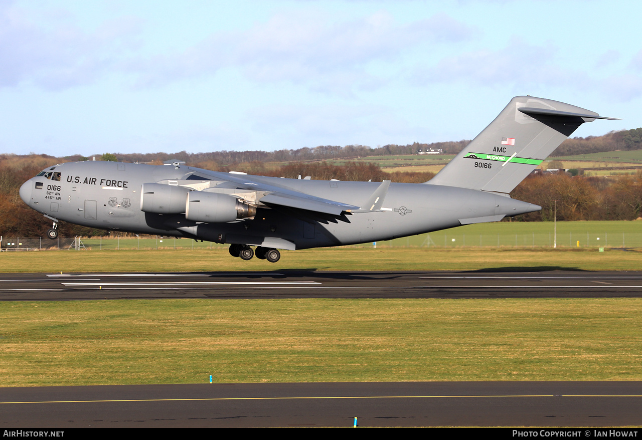 Aircraft Photo of 99-0166 / 90166 | Boeing C-17A Globemaster III | USA - Air Force | AirHistory.net #441798