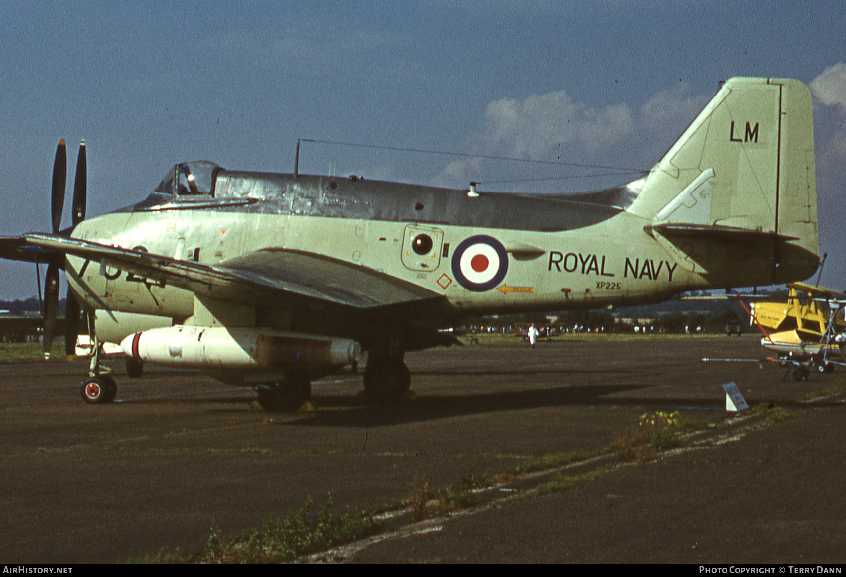 Aircraft Photo of XP225 | Fairey Gannet AEW.3 | UK - Navy | AirHistory.net #441806