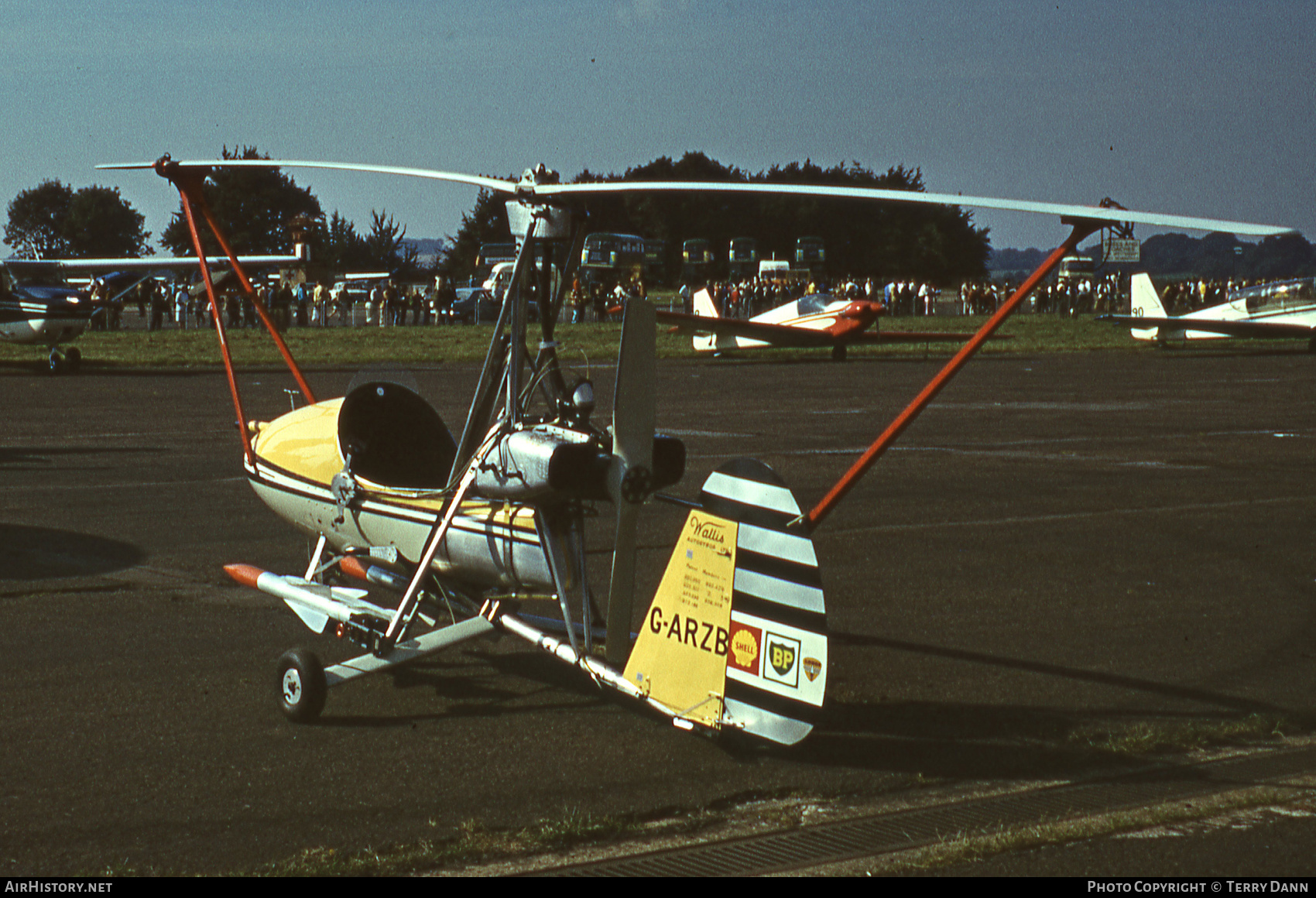 Aircraft Photo of G-ARZB | Wallis WA-116 Series 1 | AirHistory.net #441807
