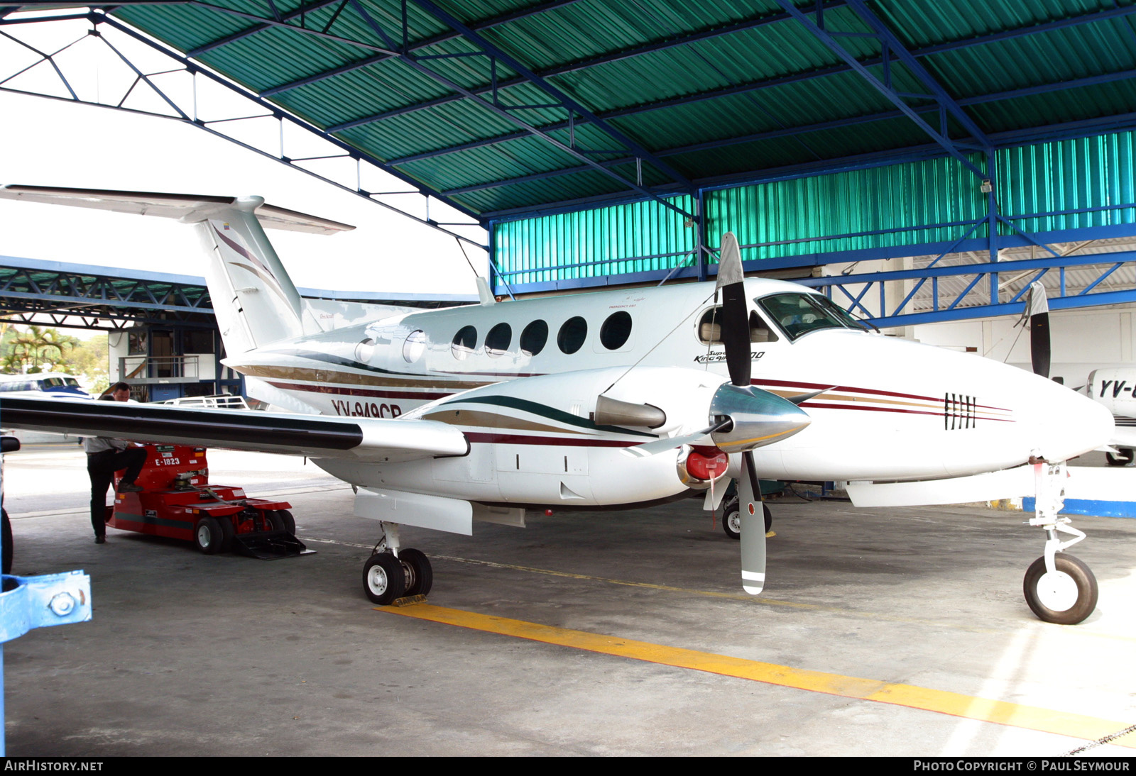 Aircraft Photo of YV-949CP | Raytheon B200 King Air | AirHistory.net #441826