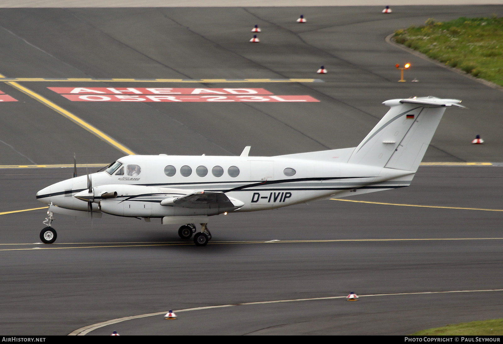 Aircraft Photo of D-IVIP | Raytheon B200 King Air | AirHistory.net #441834