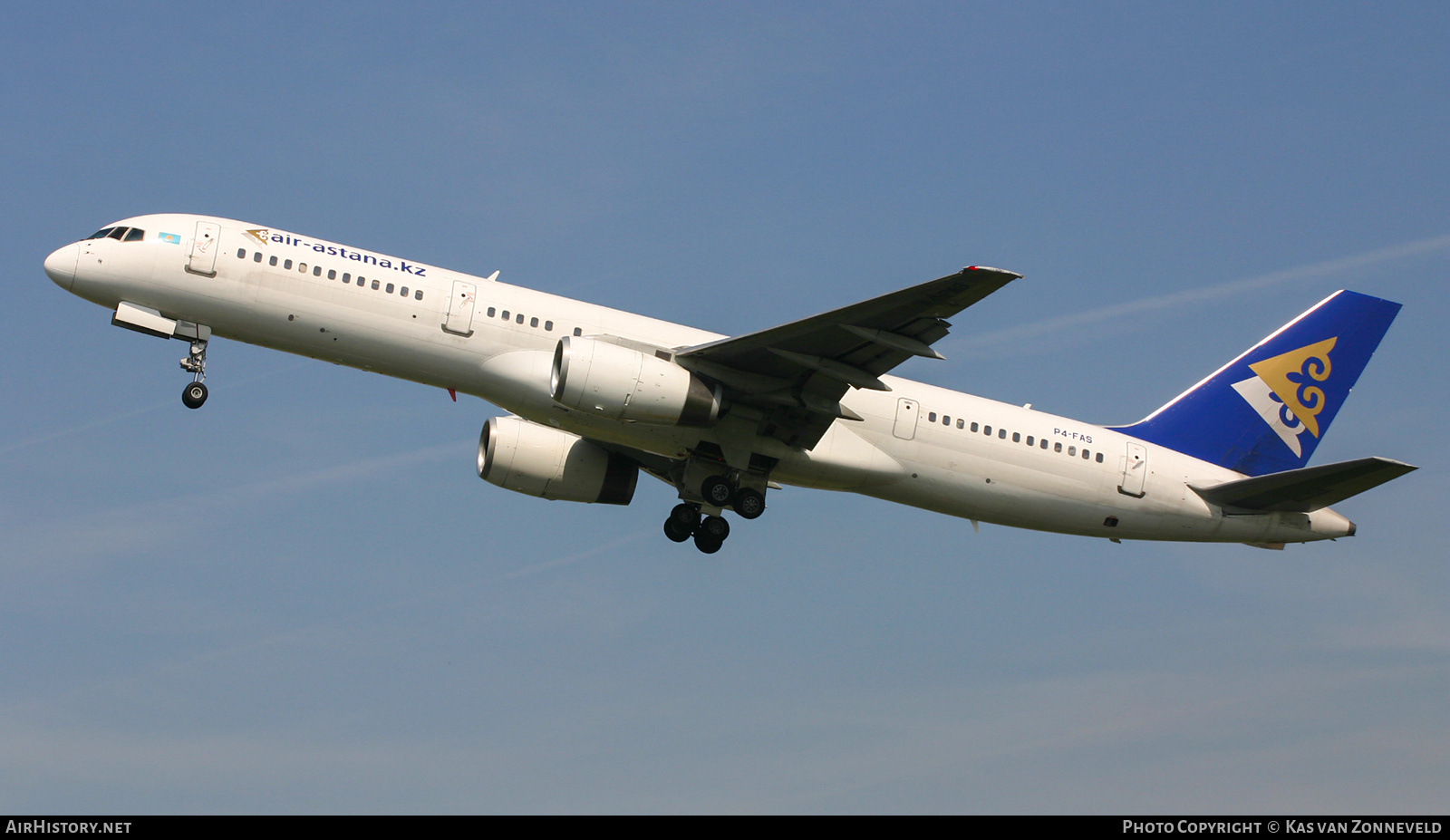 Aircraft Photo of P4-FAS | Boeing 757-2G5 | Air Astana | AirHistory.net #441873