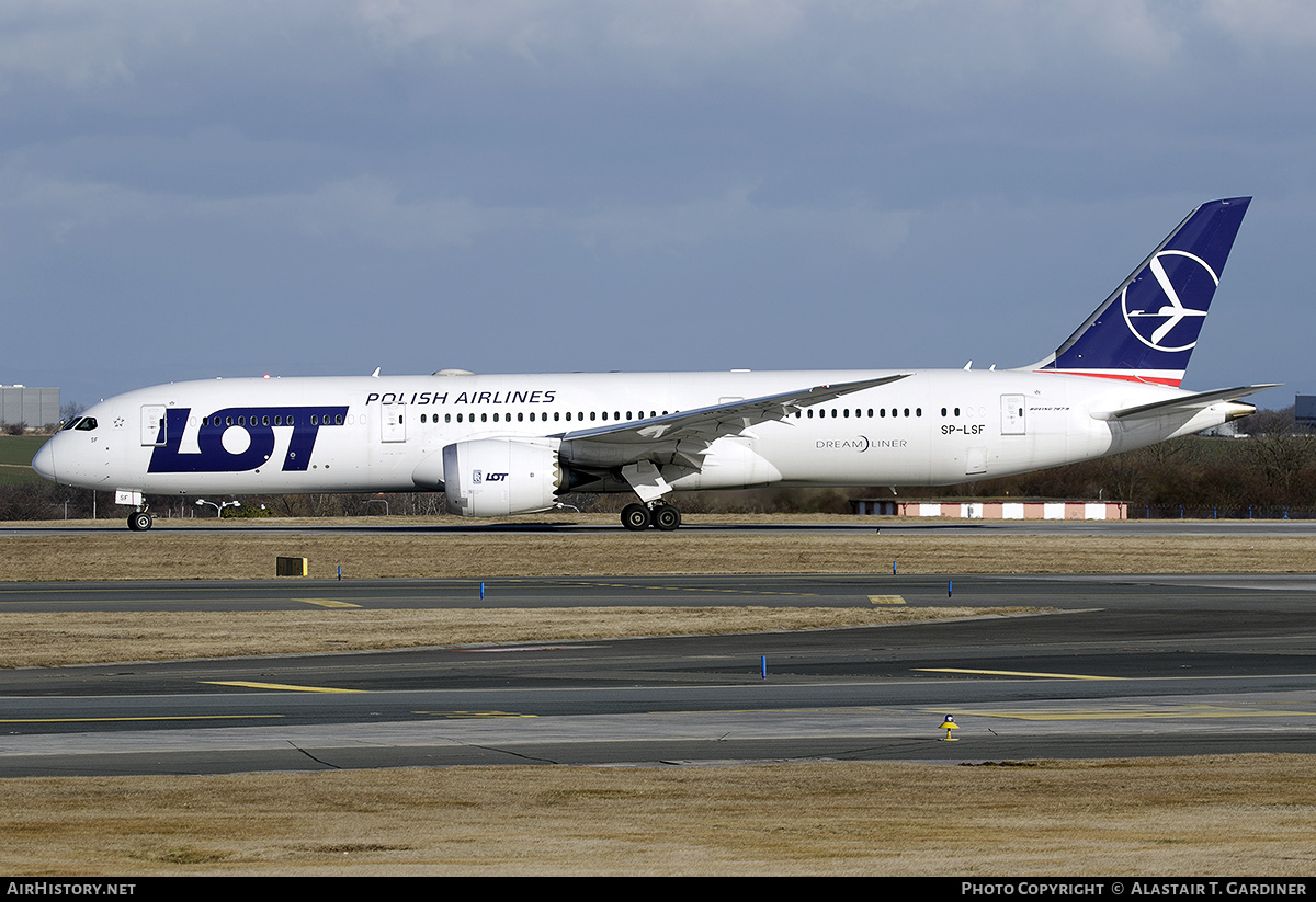 Aircraft Photo of SP-LSF | Boeing 787-9 Dreamliner | LOT Polish Airlines - Polskie Linie Lotnicze | AirHistory.net #441874