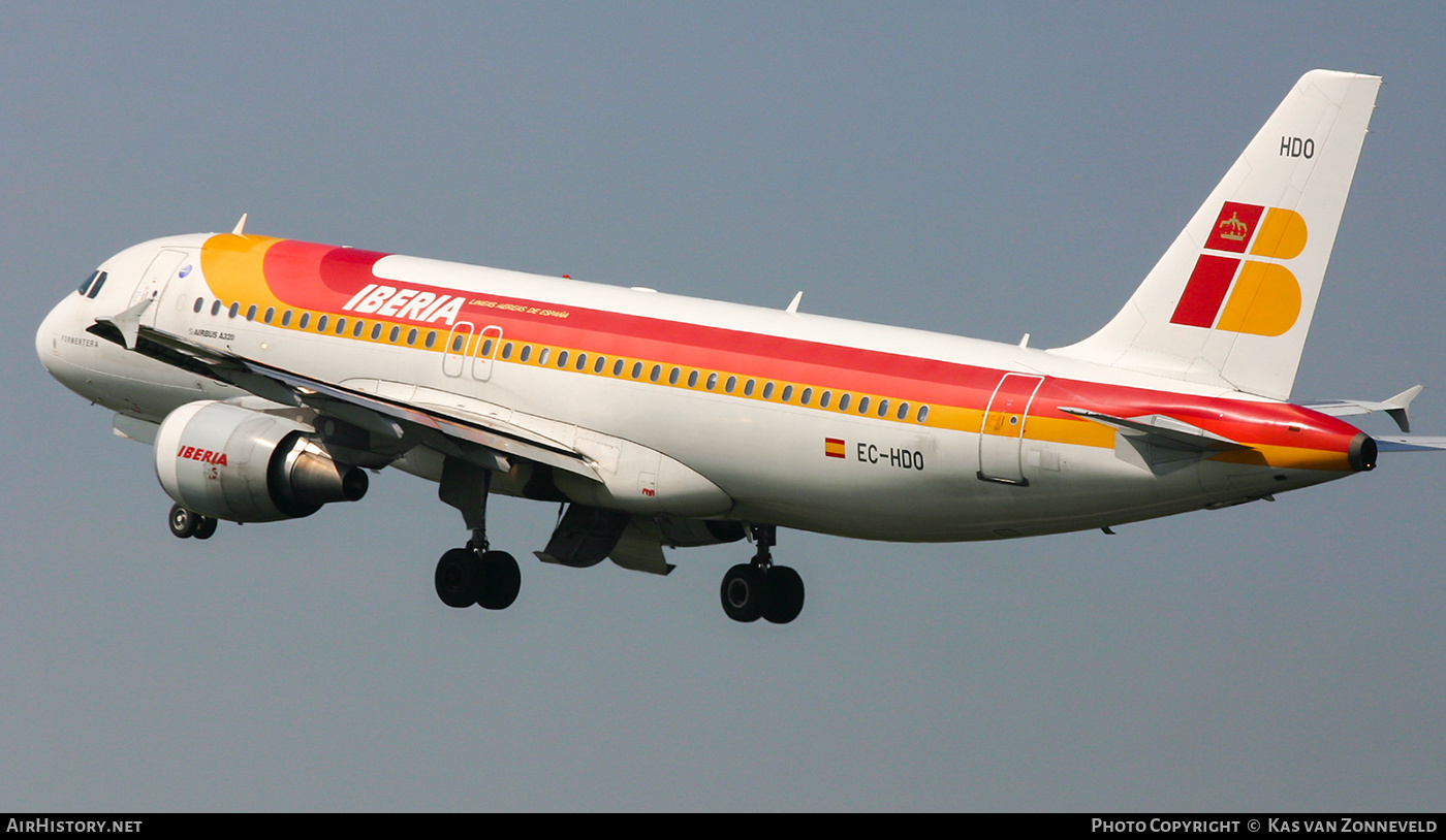 Aircraft Photo of EC-HDO | Airbus A320-214 | Iberia | AirHistory.net #441890