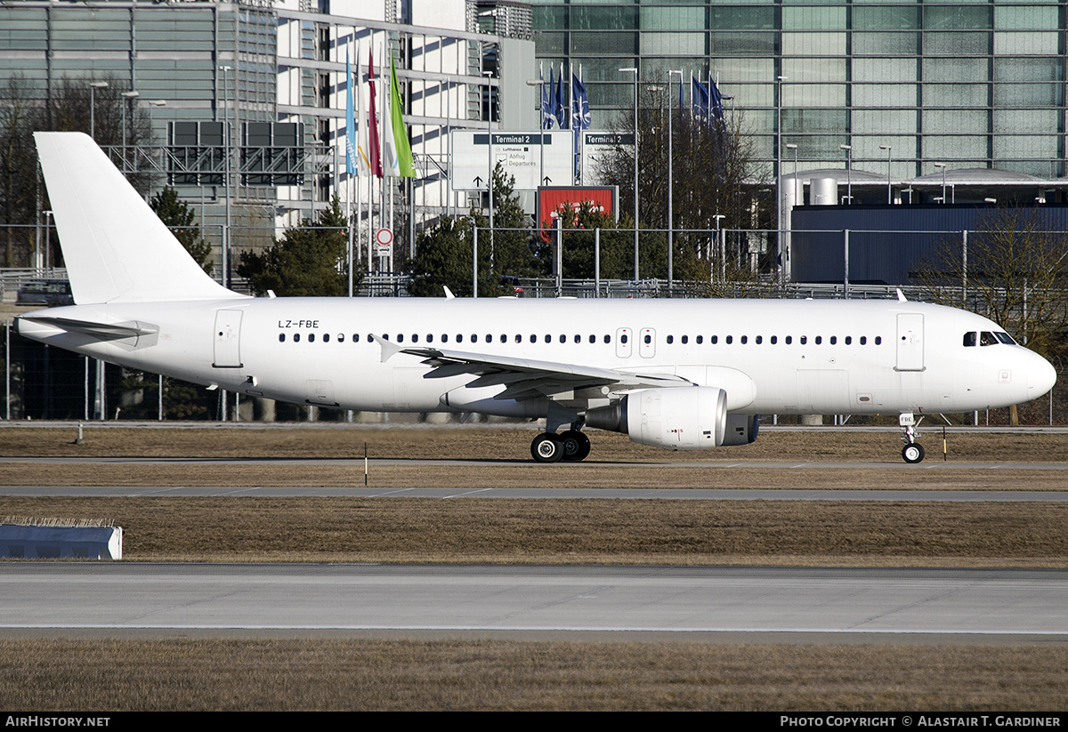 Aircraft Photo of LZ-FBE | Airbus A320-214 | Bul Air | AirHistory.net #441972