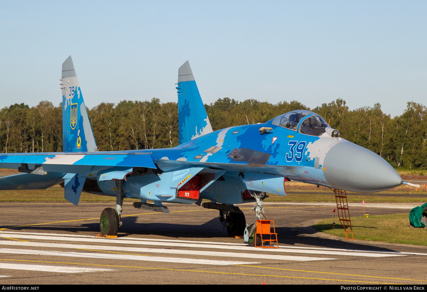 Aircraft Photo of 39 blue | Sukhoi Su-27P1M | Ukraine - Air Force | AirHistory.net #442002