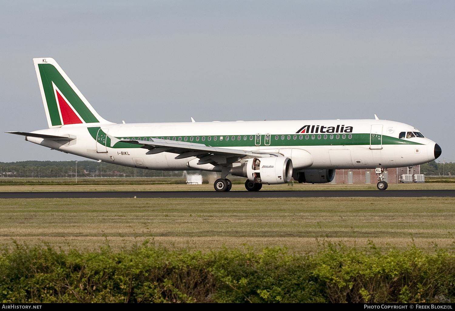 Aircraft Photo of I-BIKL | Airbus A320-214 | Alitalia | AirHistory.net #442019