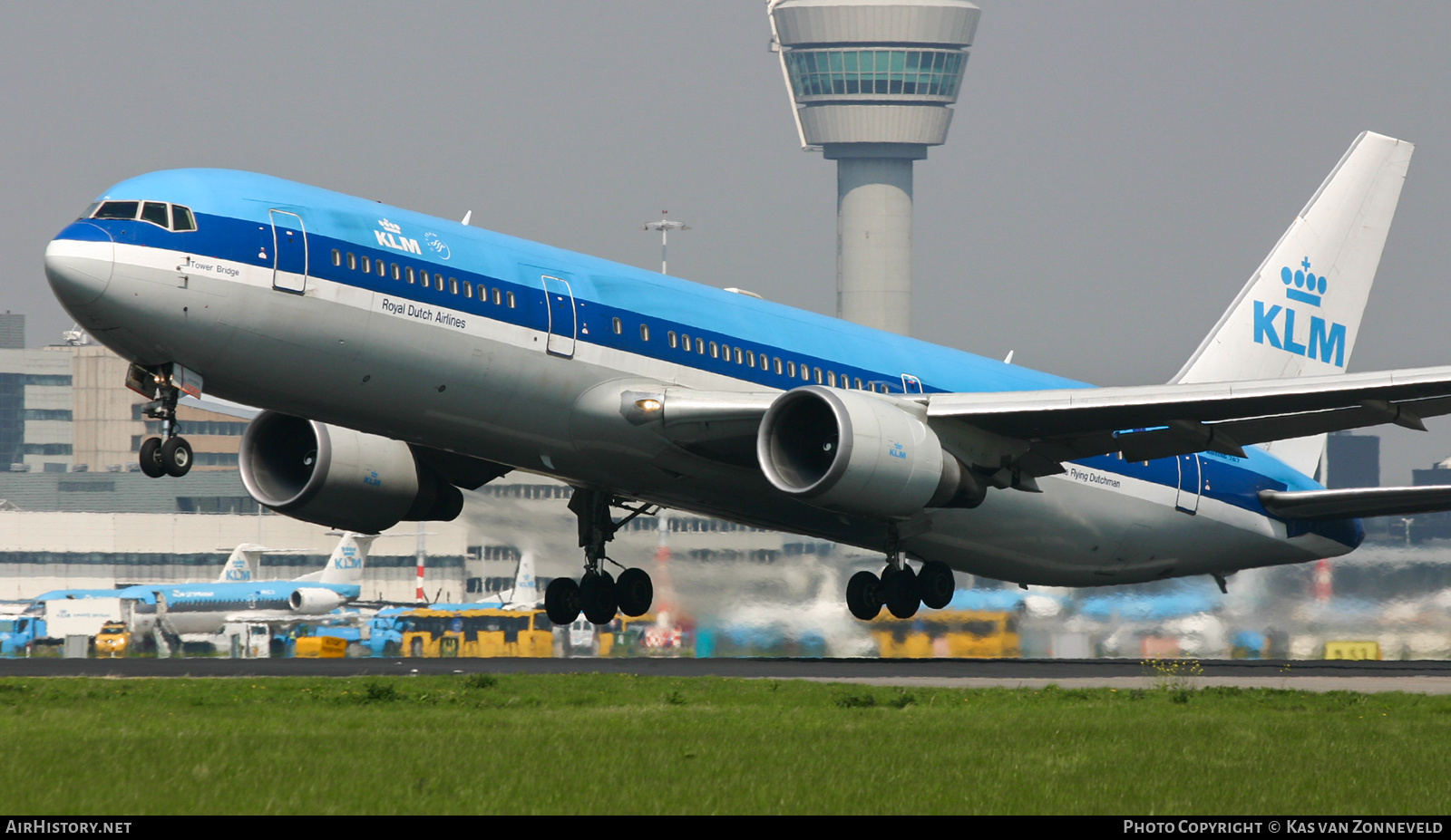 Aircraft Photo of PH-BZH | Boeing 767-306/ER | KLM - Royal Dutch Airlines | AirHistory.net #442067