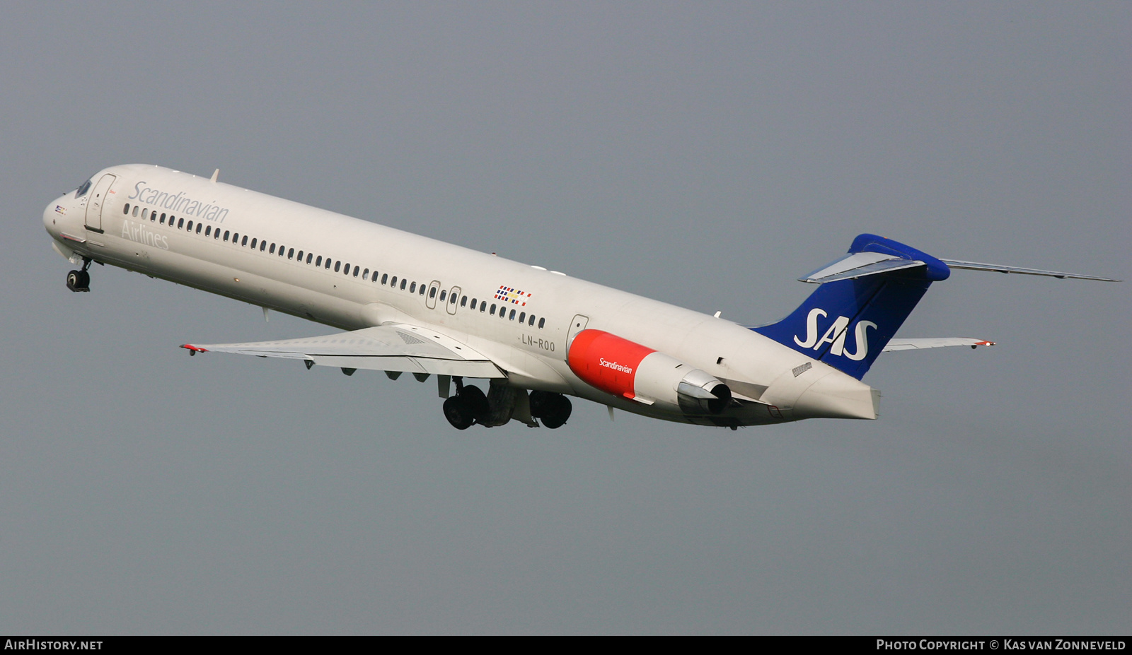Aircraft Photo of LN-ROO | McDonnell Douglas MD-81 (DC-9-81) | Scandinavian Airlines - SAS | AirHistory.net #442174