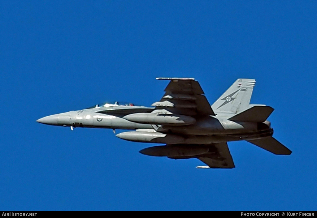 Aircraft Photo of A44-211 / 167967 | Boeing F/A-18F Super Hornet | Australia - Air Force | AirHistory.net #442371