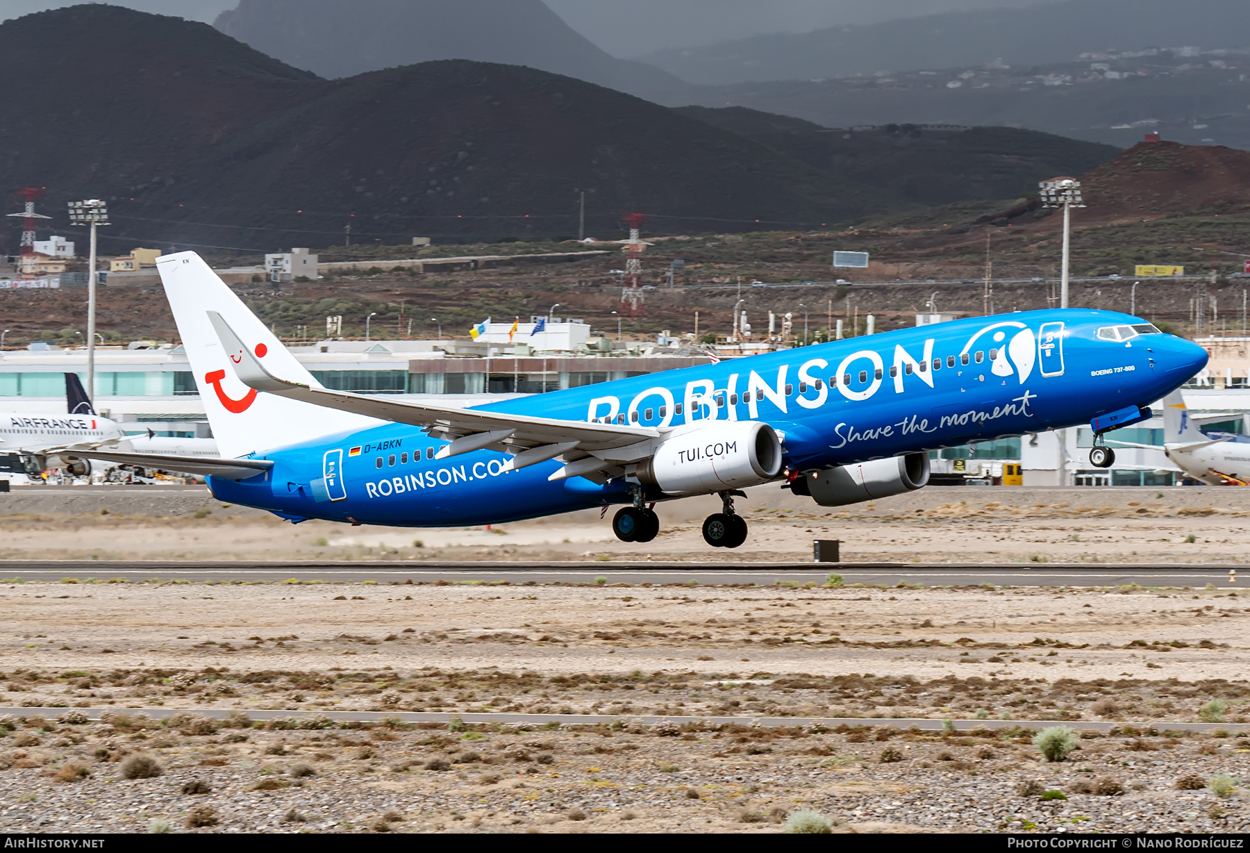 Aircraft Photo of D-ABKN | Boeing 737-86J | TUI | AirHistory.net #442427