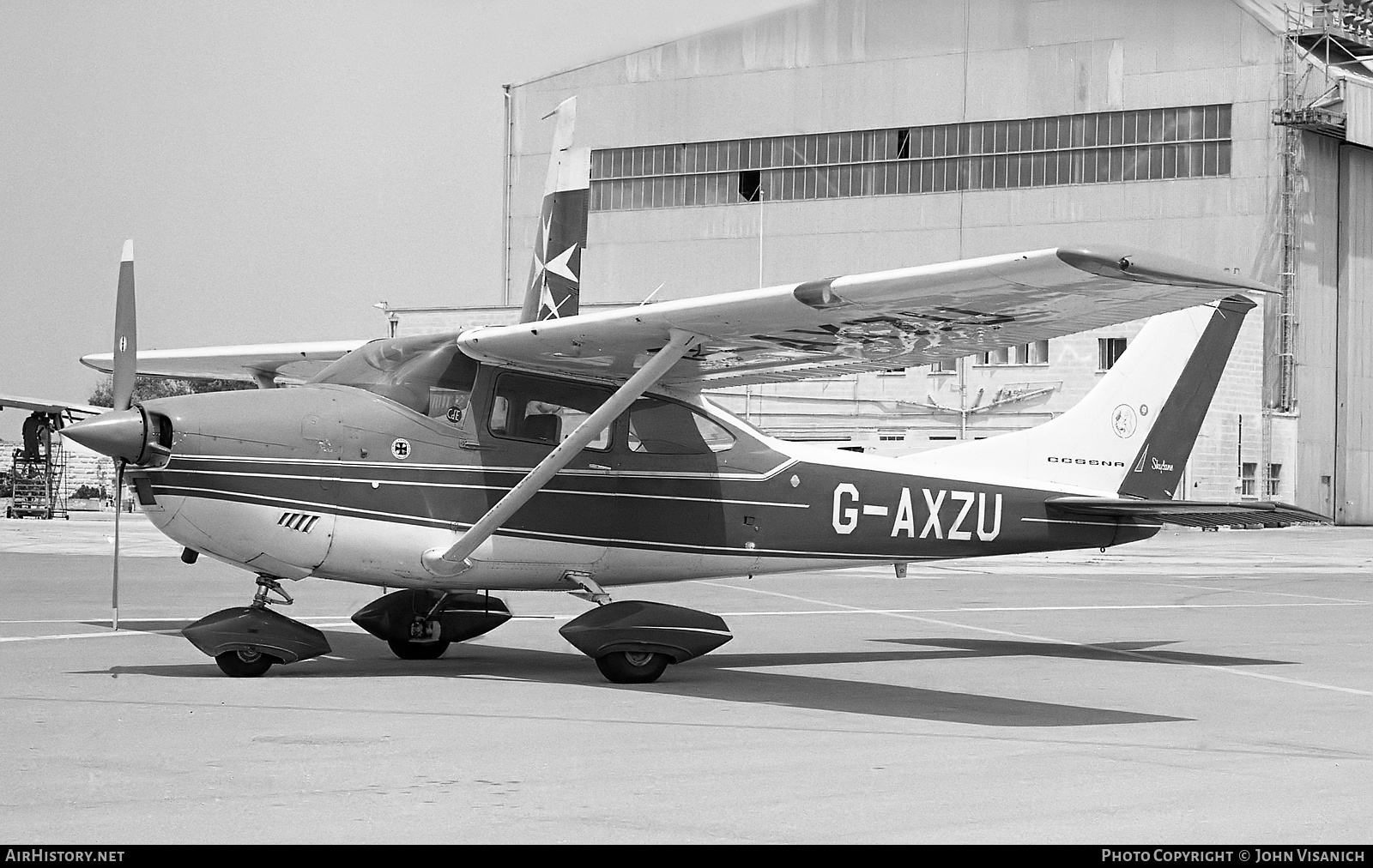 Aircraft Photo of G-AXZU | Cessna 182N Skylane | AirHistory.net #442480