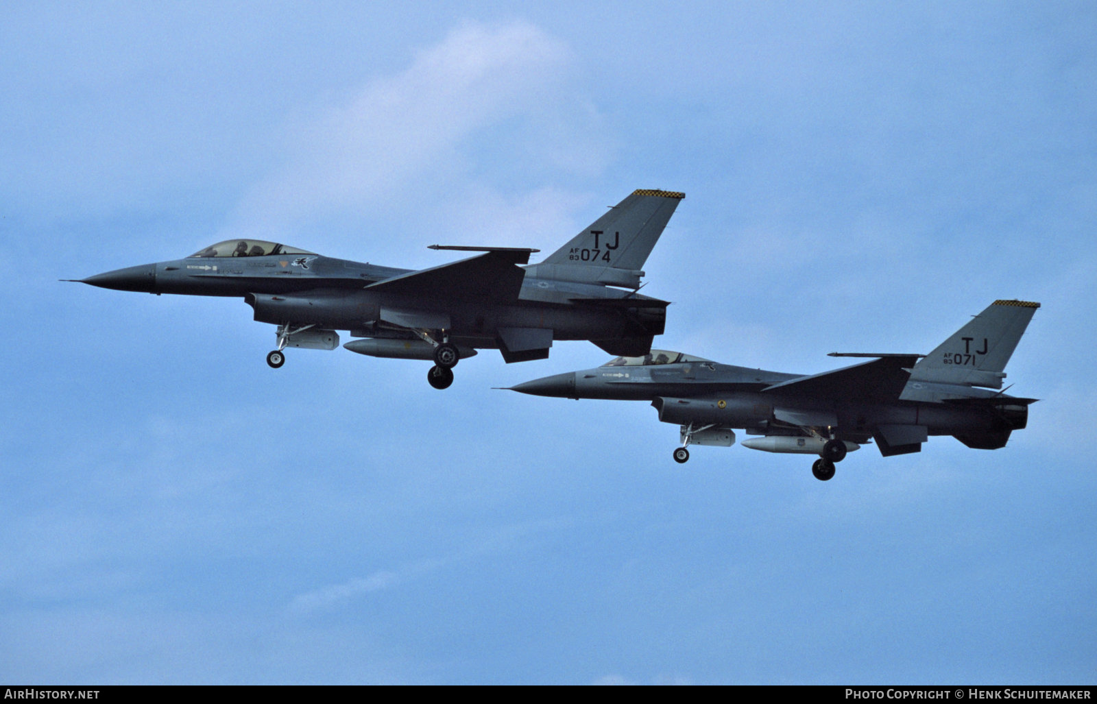 Aircraft Photo of 83-1071 / AF83-071 | General Dynamics F-16A Fighting Falcon | USA - Air Force | AirHistory.net #442529