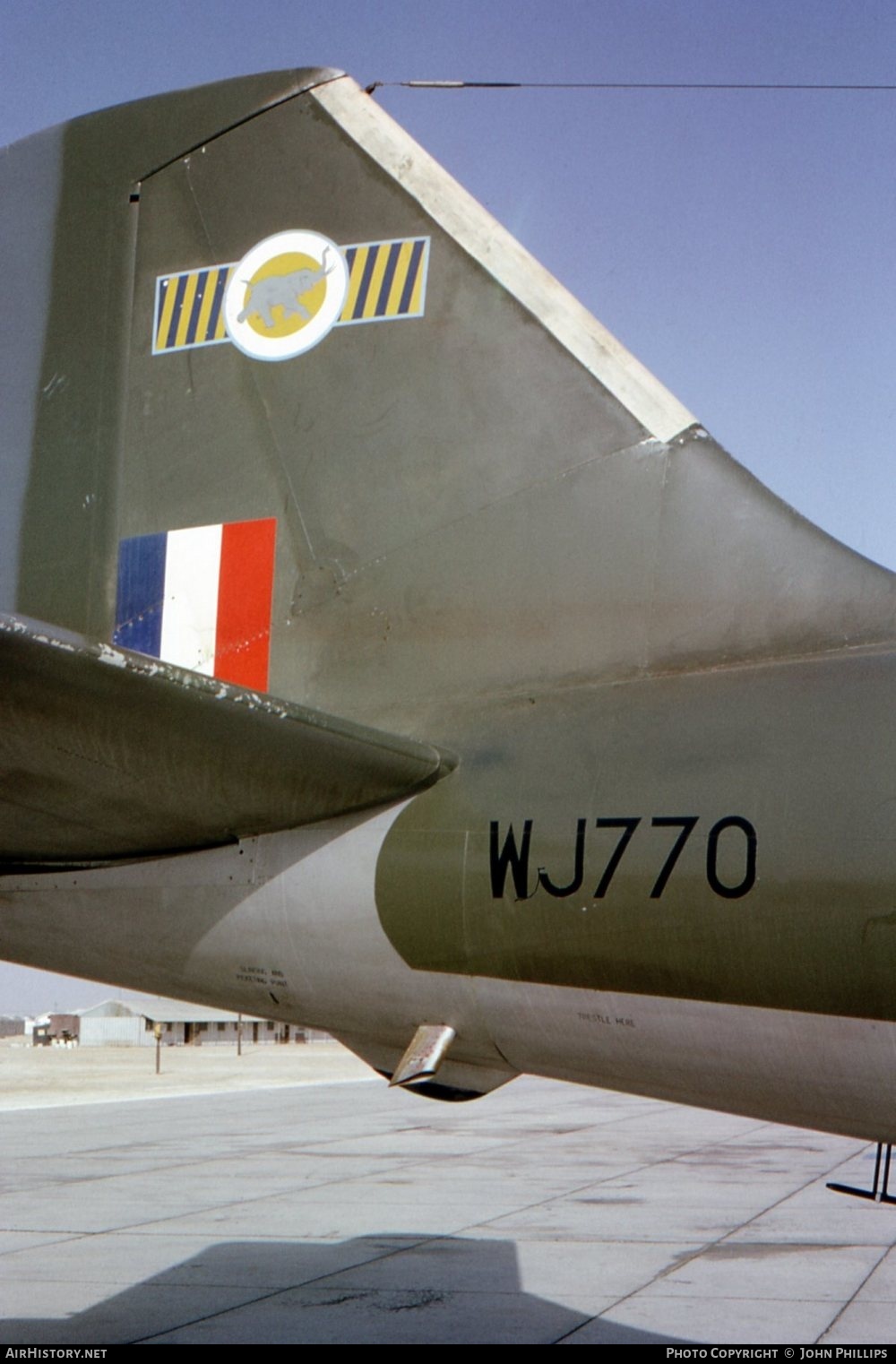 Aircraft Photo of WJ770 | English Electric Canberra B.16 | UK - Air Force | AirHistory.net #442573