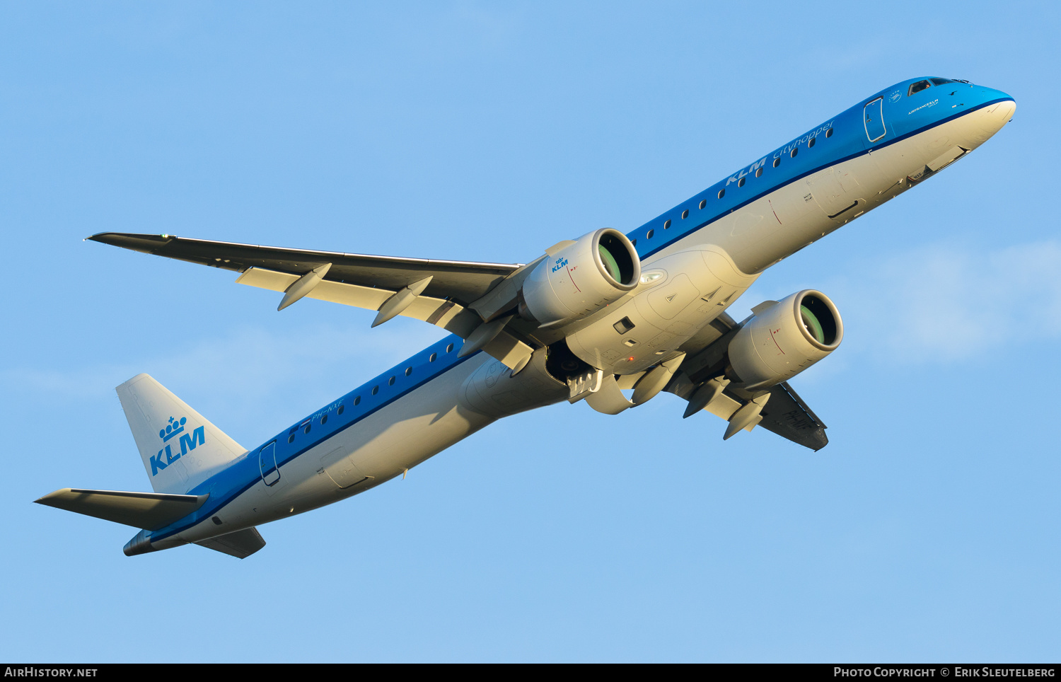 Aircraft Photo of PH-NXF | Embraer 195-E2 (ERJ-190-400) | KLM Cityhopper | AirHistory.net #442584