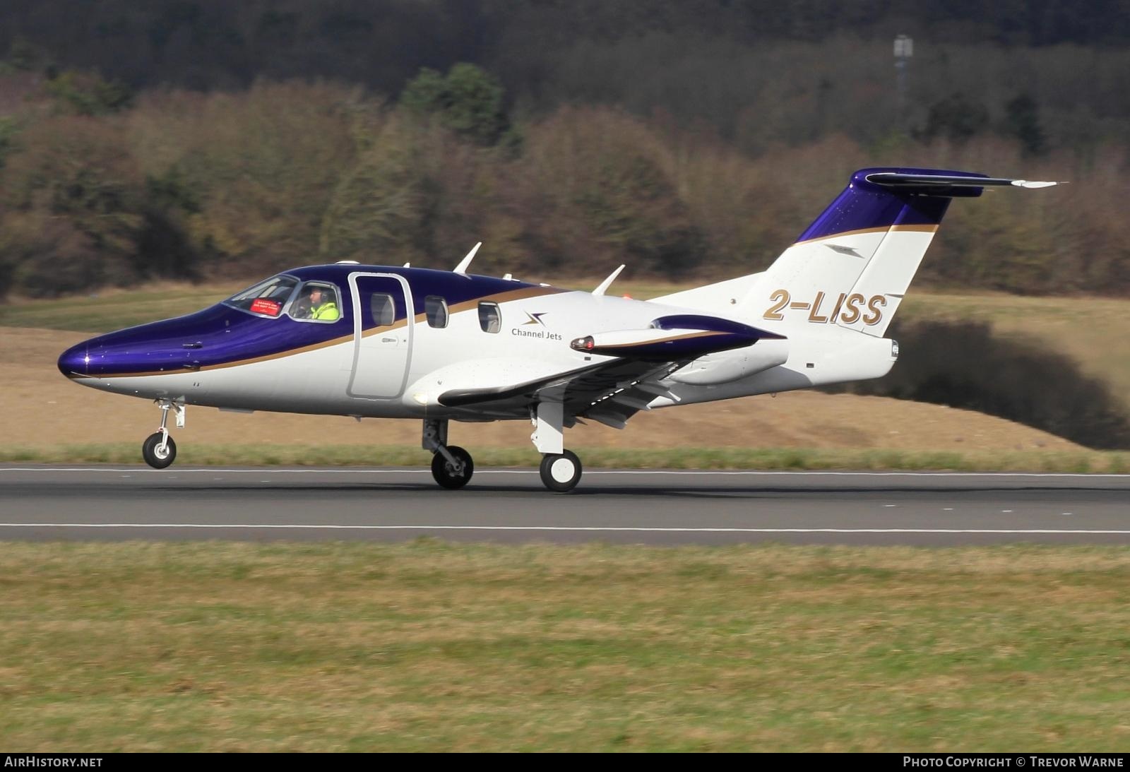 Aircraft Photo of 2-LISS | Eclipse 500 (EA500) | Channel Jets | AirHistory.net #442593
