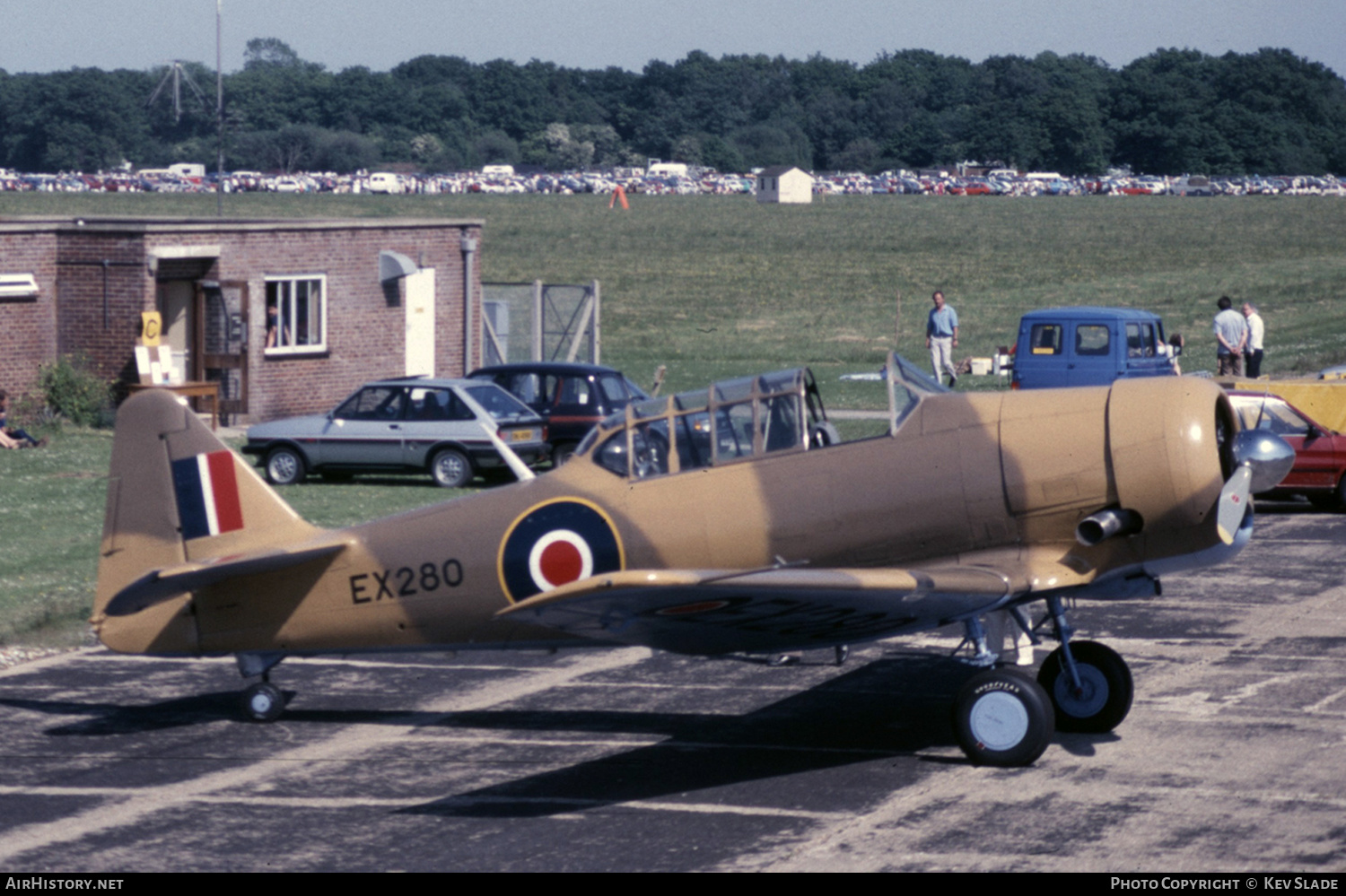 Aircraft Photo of G-TEAC / EX280 | North American AT-6C Harvard IIA | AirHistory.net #442632