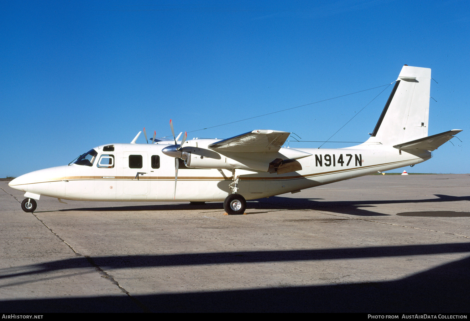 Aircraft Photo of N9147N | Rockwell 690 Turbo Commander | AirHistory.net #442649