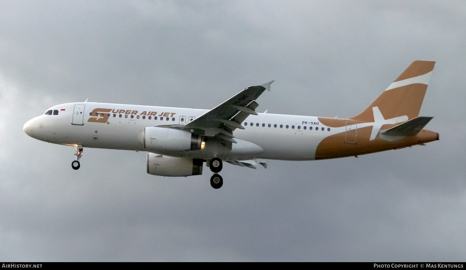 Aircraft Photo of PK-SAO | Airbus A320-232 | Super Air Jet | AirHistory.net #442655