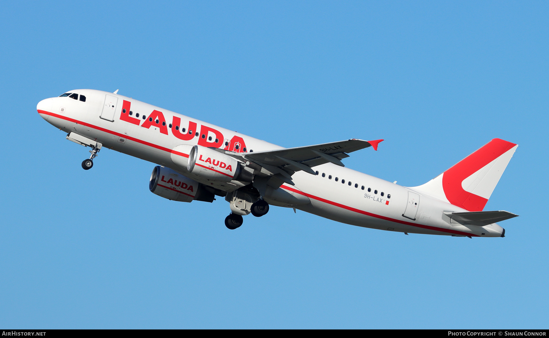 Aircraft Photo of 9H-LAX | Airbus A320-214 | Lauda | AirHistory.net #442694