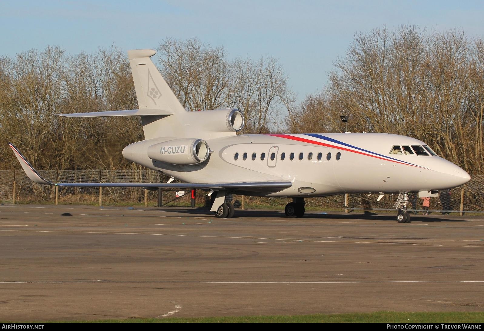 Aircraft Photo of M-CUZU | Dassault Falcon 900LX | AirHistory.net #442748