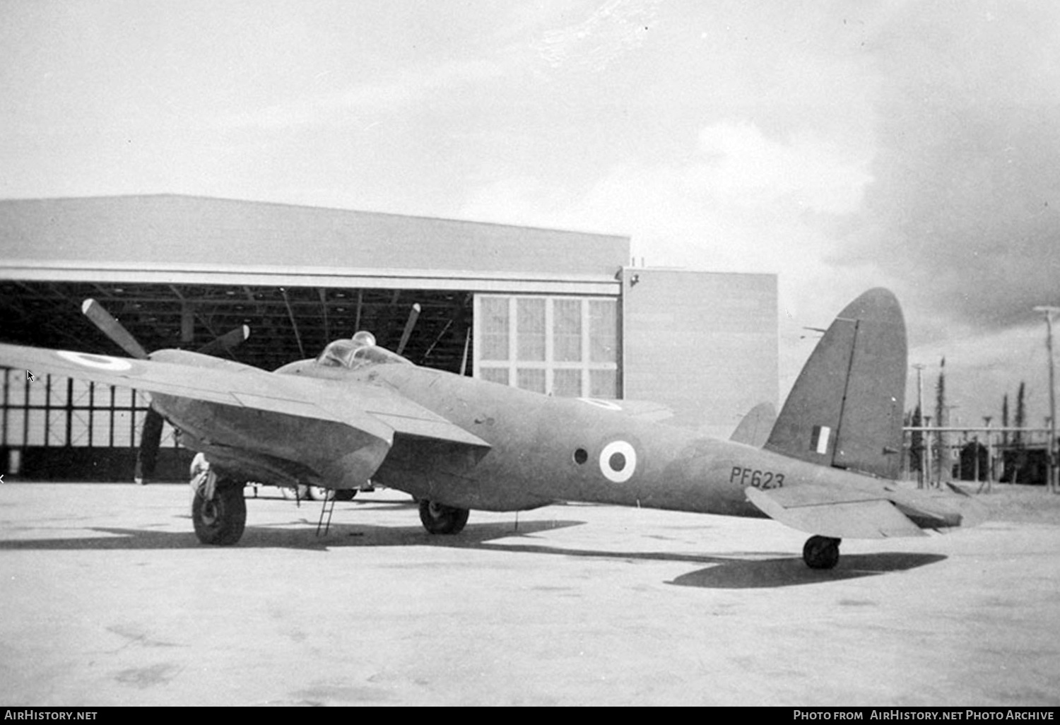 Aircraft Photo of PF623 | De Havilland D.H. 98 Mosquito PR34 | UK - Air Force | AirHistory.net #442816