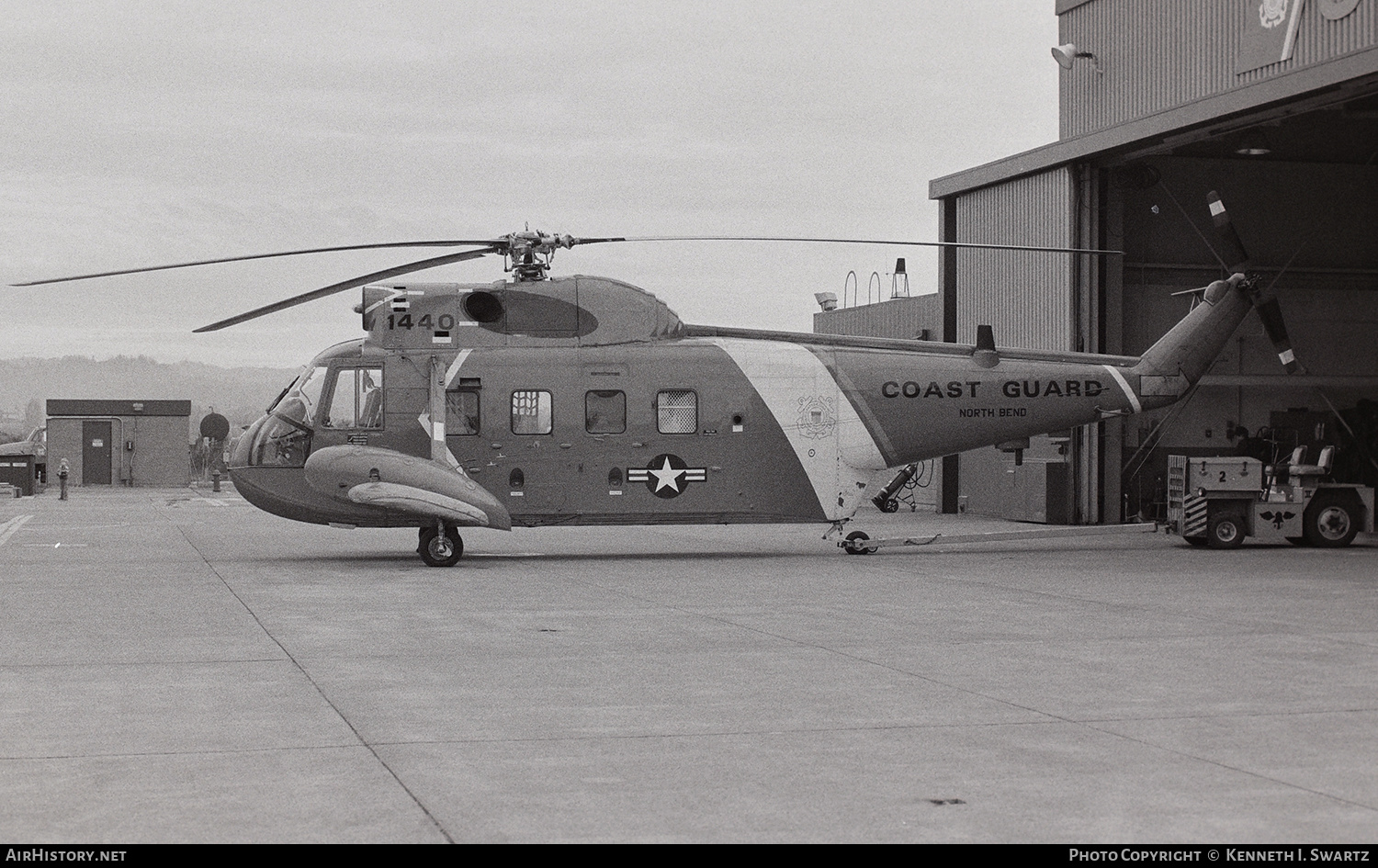 Aircraft Photo of 1440 | Sikorsky HH-52A Seaguard (S-62A) | USA - Coast Guard | AirHistory.net #442822