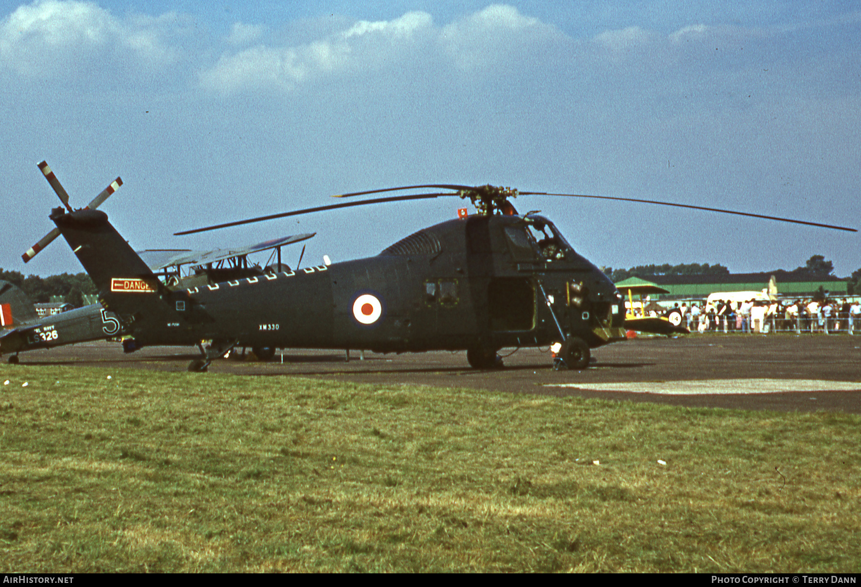 Aircraft Photo of XM330 | Westland WS-58 Wessex HAS.1 | UK - Air Force | AirHistory.net #442939