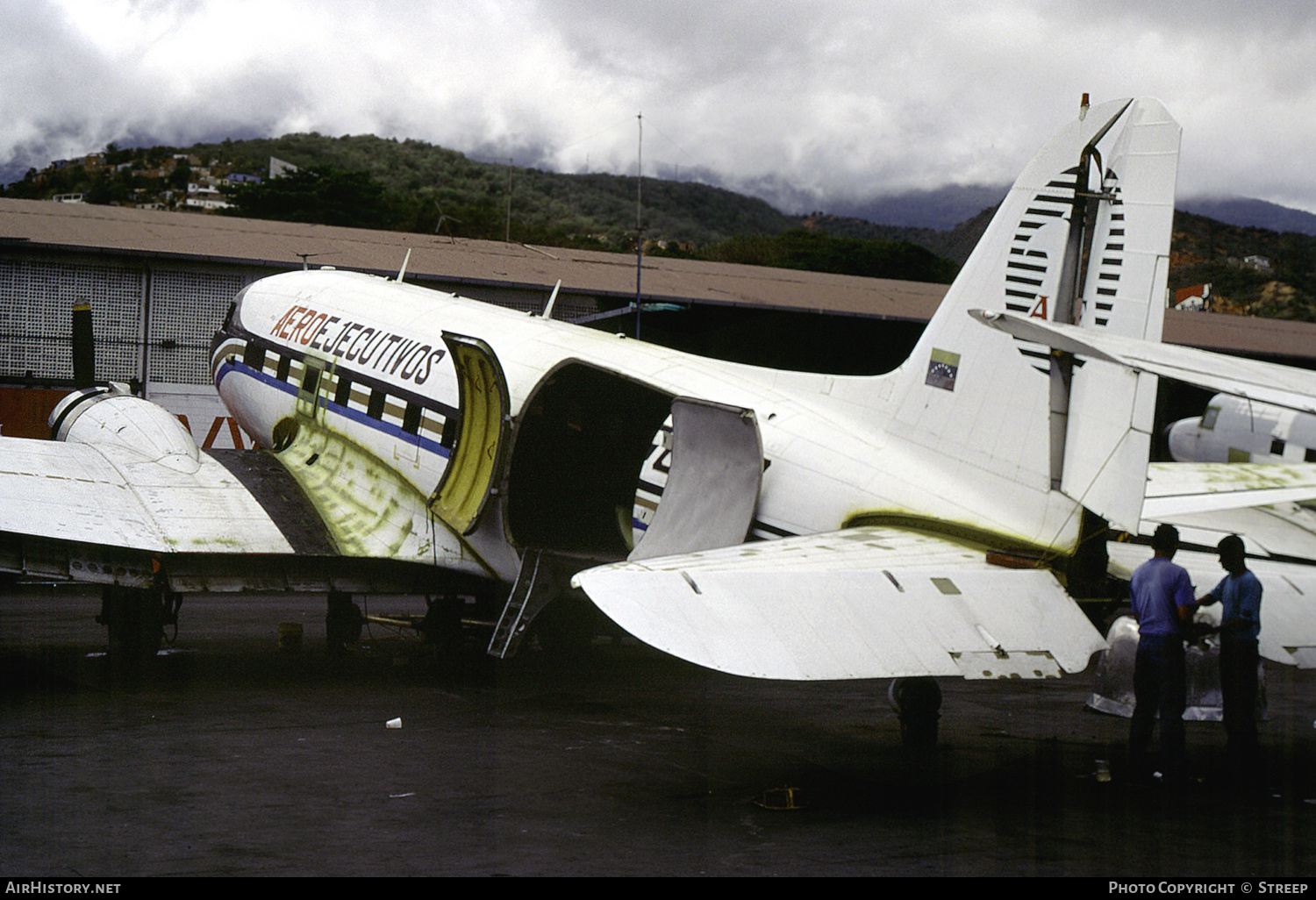 Aircraft Photo of YV-500C | Douglas C-47 Skytrain | Aeroejecutivos | AirHistory.net #443121
