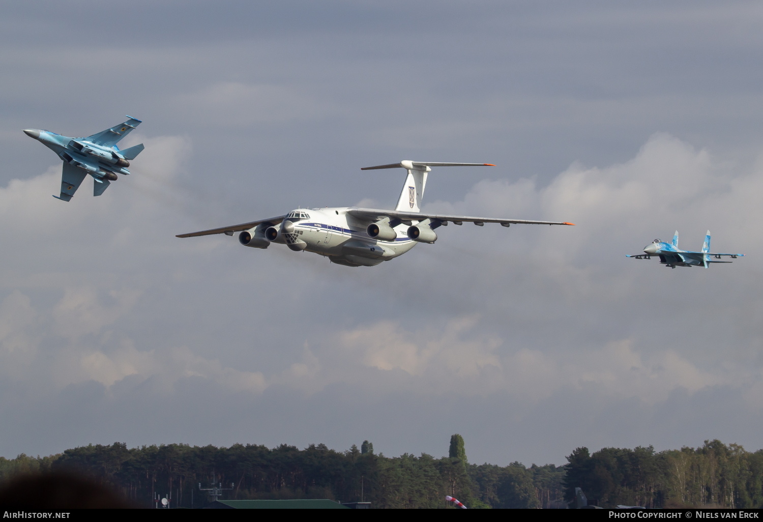 Aircraft Photo of 78820 | Ilyushin Il-76MD | Ukraine - Air Force | AirHistory.net #443130